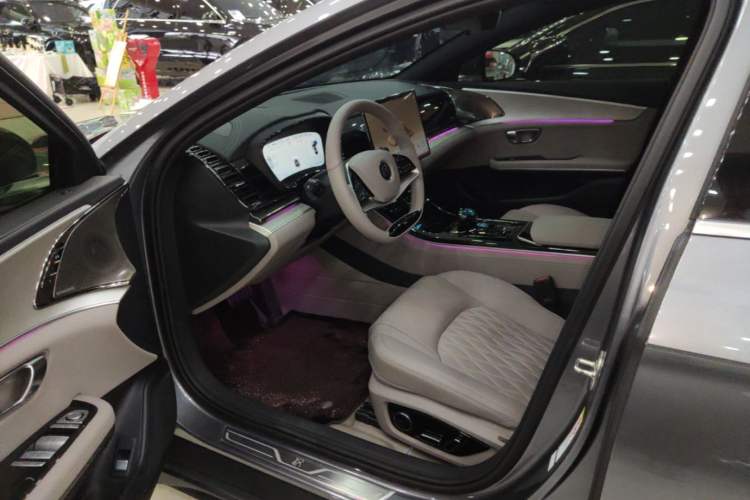 Used BYD Han 2025 DM-i 125KM Prestige Model Driver Seat