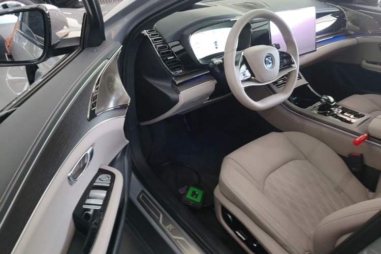 Used BYD Han 2025 DM-i 125KM LiDAR-Powered Intelligent Driving Model Driver Seat