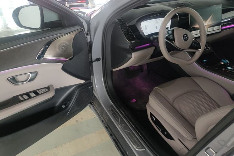 Used BYD Han 2025 DM-i Intelligent Driving Edition 125KM LiDAR Flagship Model Driver Seat