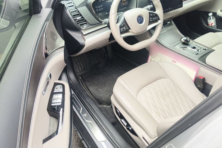 Used BYD Han 2025 DM-i 125KM LiDAR-Powered Intelligent Driving Model Driver Seat