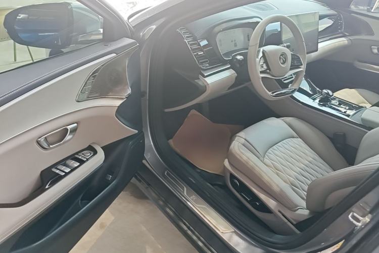 Used BYD Han 2025 DM-i 125KM Prestige Model Driver Seat