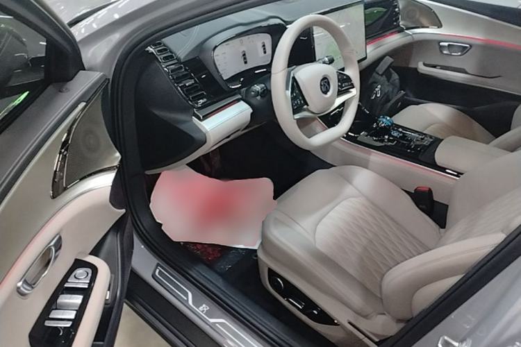Used BYD Han 2025 DM-i Smart Drive 125KM Elite Model Driver Seat