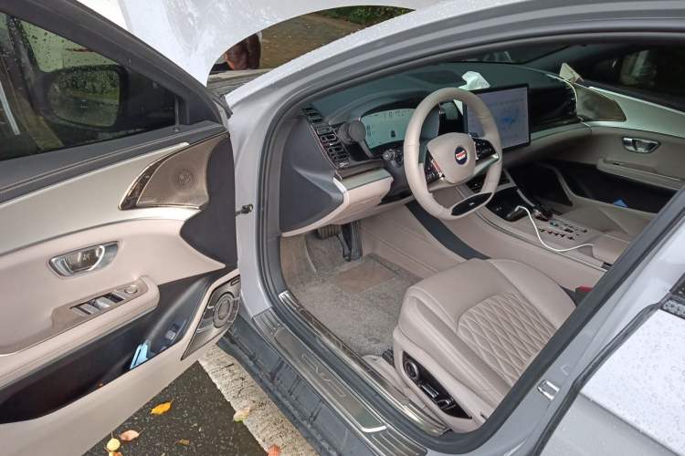 Used BYD Han 2025 EV 605KM Prestige Model Driver Seat