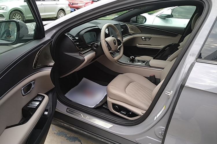 Used BYD Han 2025 DM-i Intelligent Driving Edition 125KM LiDAR Flagship Model Driver Seat