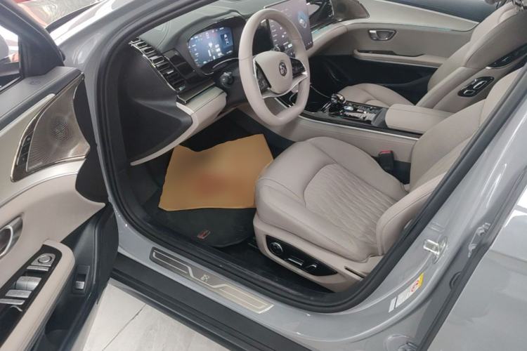 Used BYD Han 2025 DM-i Smart Drive 125KM Elite Model Driver Seat