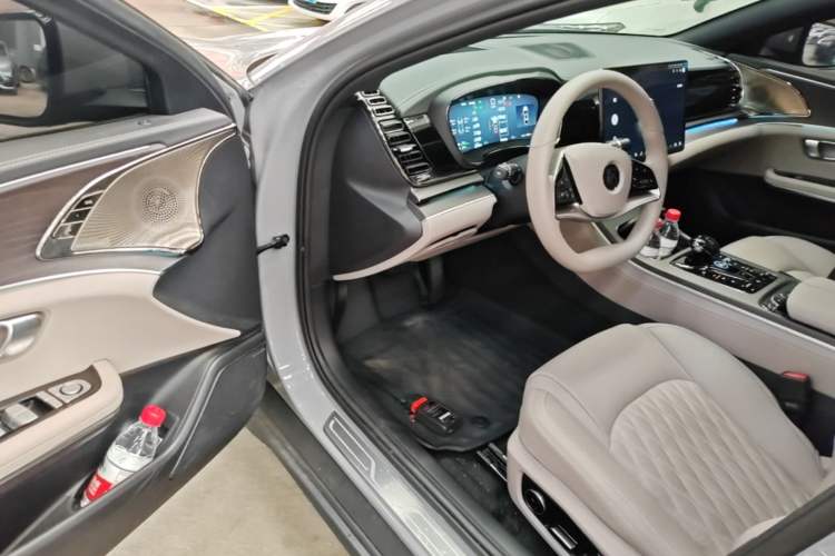 Used BYD Han 2025 DM-i Intelligent Driving Edition 125KM LiDAR Flagship Model Driver Seat