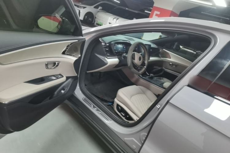 Used BYD Han 2025 EV 605KM Prestige Model Driver Seat