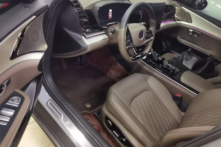 Used BYD Han 2025 DM-i 125KM Elite Model Driver Seat