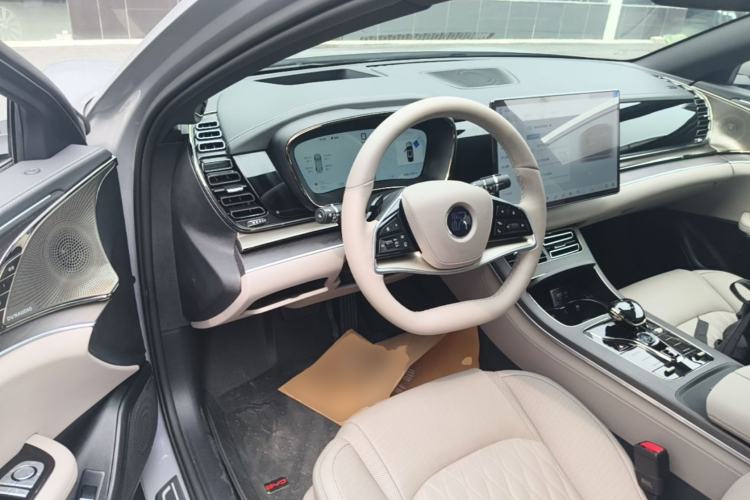 Used BYD Han 2025 DM-i Intelligent Driving Edition 125KM LiDAR Flagship Model Driver Seat