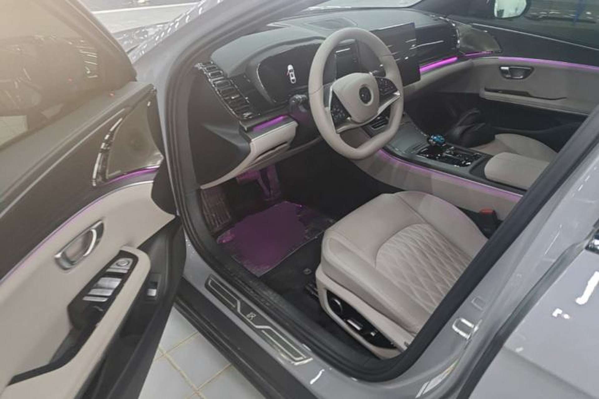 Used BYD Han 2025 DM-i Intelligent Driving Edition 125KM LiDAR Flagship Model Driver Seat