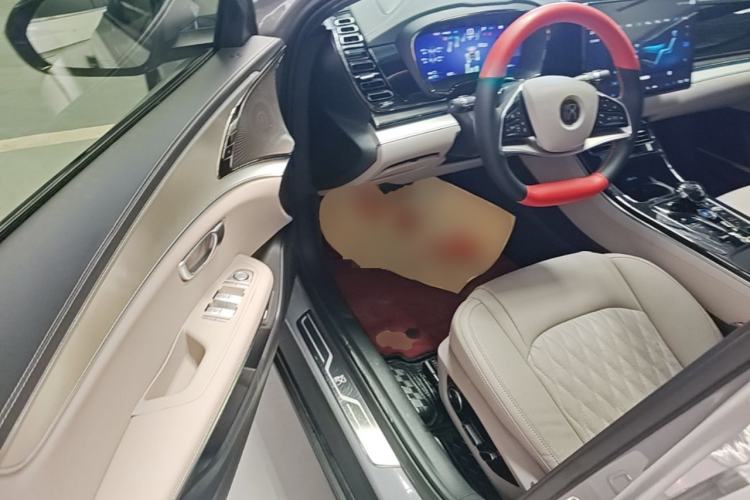 Used BYD Han 2025 DM-i Smart Drive 125KM Elite Model Driver Seat