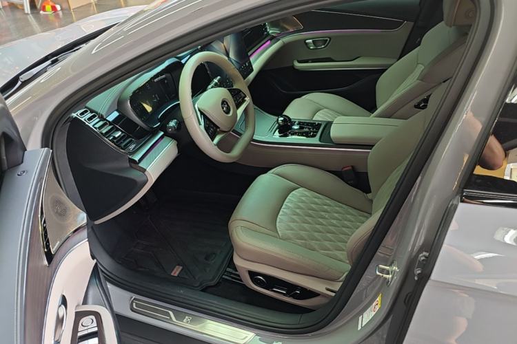 Used BYD Han 2025 EV Intelligent Driving Edition 701KM LiDAR Flagship Model Driver Seat
