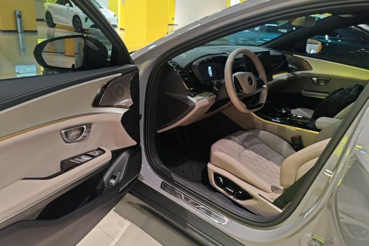 Used BYD Han 2025 DM-i 125KM Elite Model Driver Seat