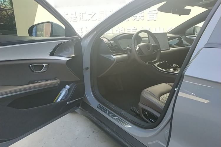 Used BYD Han 2025 EV 506KM Prestige Edition Driver Seat