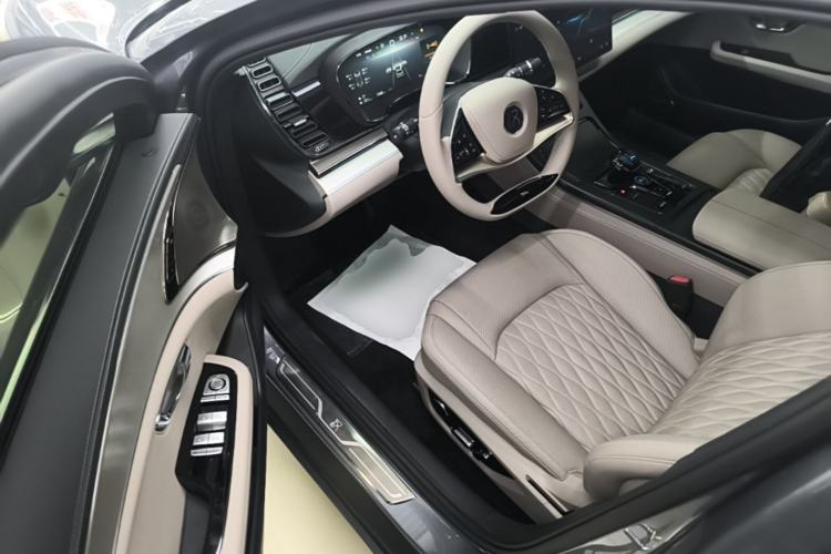 Used BYD Han 2025 DM-i 125KM Elite Model Driver Seat
