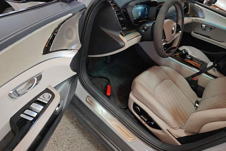 Used BYD Han 2025 DM-i 125KM Elite Model Driver Seat