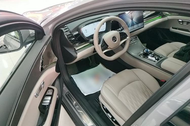 Used BYD Han 2025 DM-i Intelligent Driving Edition 125KM LiDAR Flagship Model Driver Seat