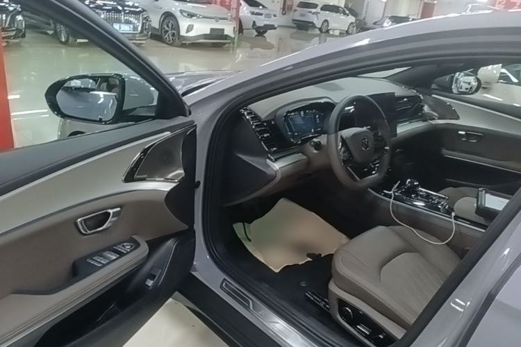 Used BYD Han  Driver Seat