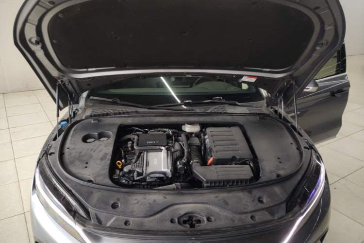 Used BYD Han 2025 DM-i 125KM Comfort Model Engine Bay