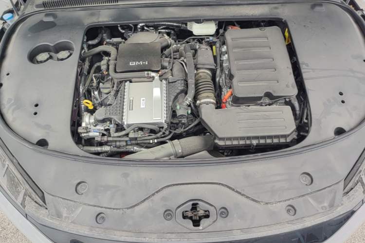 Used BYD Han  Engine Bay