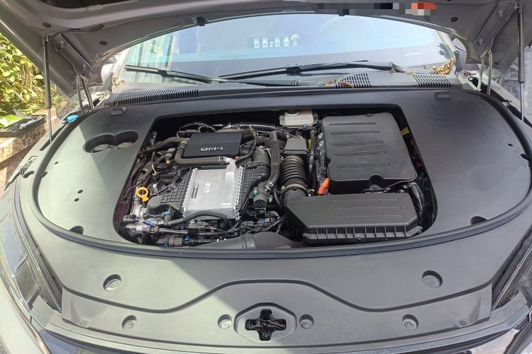 Used BYD Han 2025 DM-i 125KM Elite Model Engine Bay