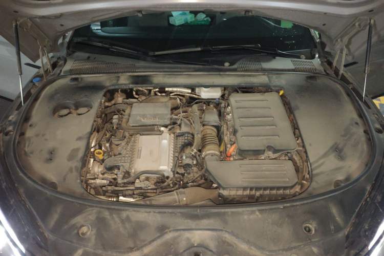 Used BYD Han 2025 DM-i 125KM Prestige Model Engine Bay