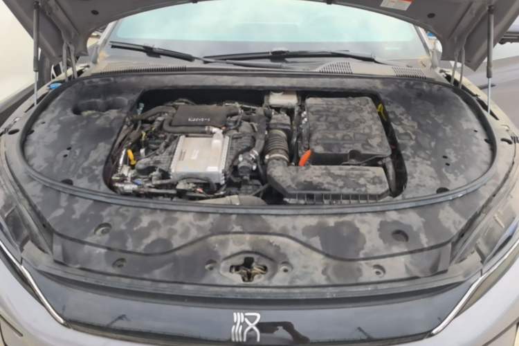 Used BYD Han 2025 DM-i 125KM Prestige Model Engine Bay