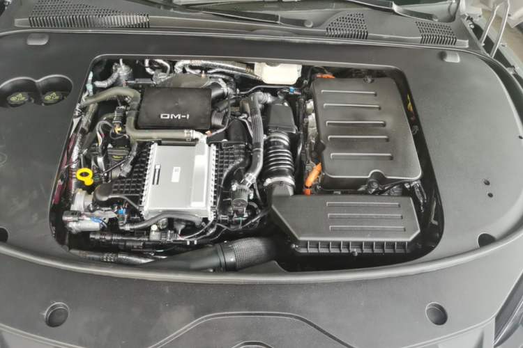 Used BYD Han 2025 DM-i Intelligent Driving Edition 125KM LiDAR Flagship Model Engine Bay