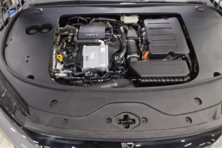 Used BYD Han 2025 DM-i 125KM Elite Model Engine Bay