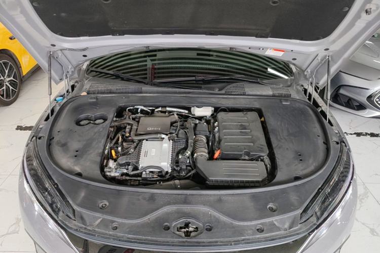 Used BYD Han 2025 DM-i Smart Drive 125KM Prestige Model Engine Bay