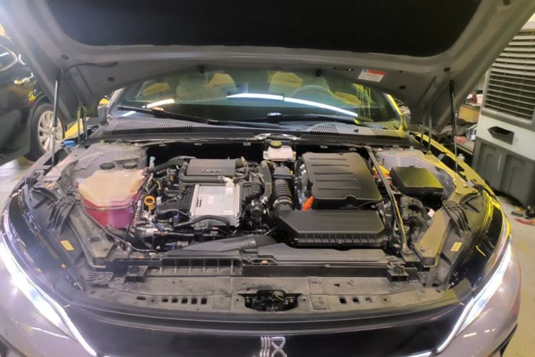 Used BYD Han 2025 DM-i 125KM Elite Model Engine Bay
