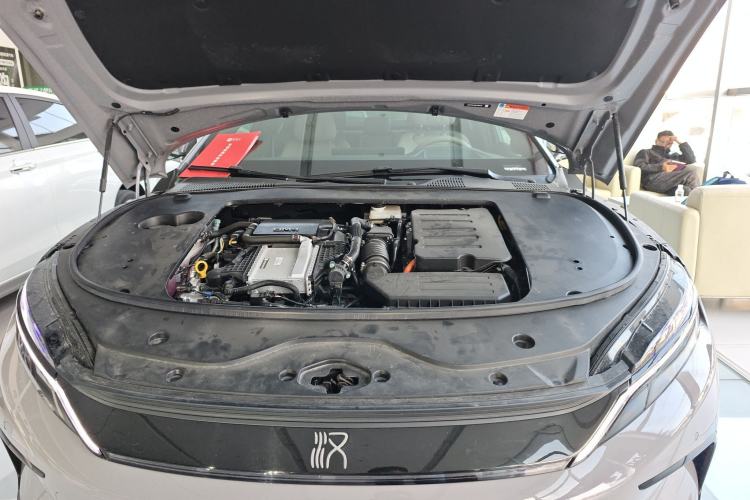 Used BYD Han 2025 DM-i Intelligent Driving Edition 125KM LiDAR Flagship Model Engine Bay