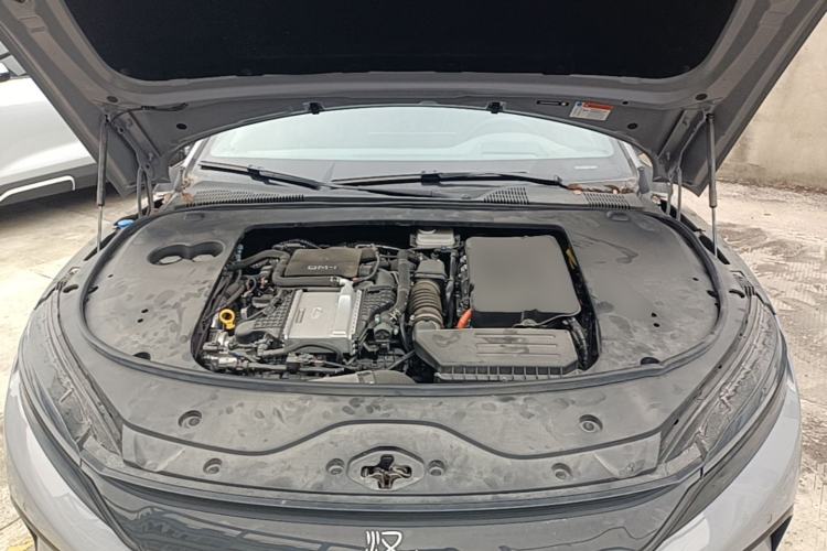 Used BYD Han  Engine Bay