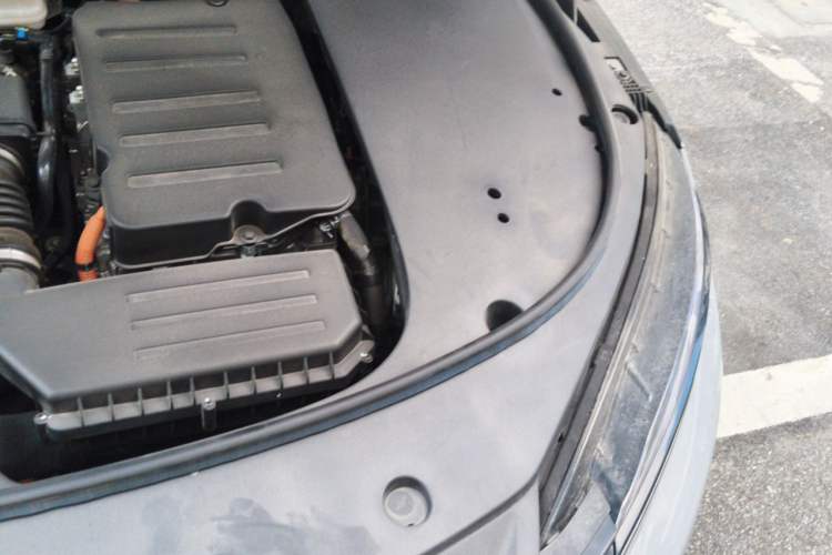 Used BYD Han  Engine Bay Left