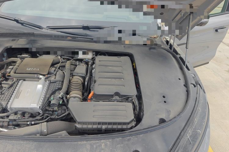 Used BYD Han 2025 DM-i Intelligent Driving Edition 125KM Prestige Model Engine Bay Left