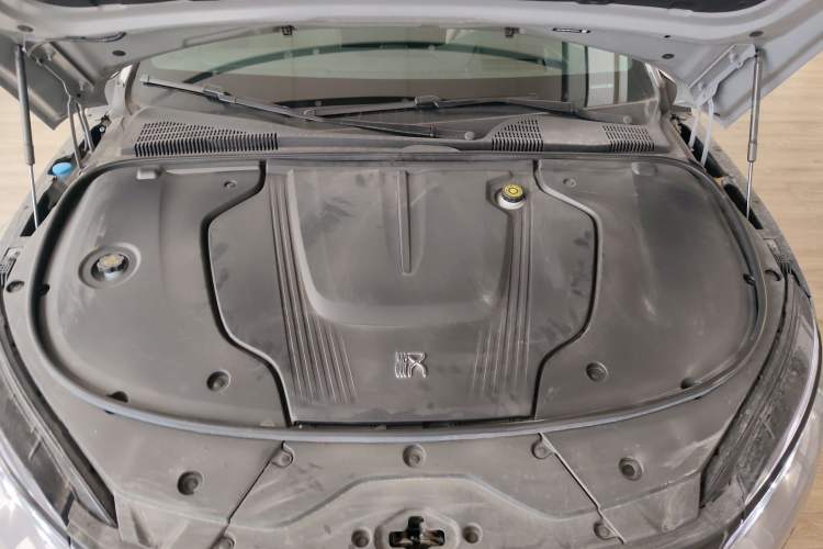 Used BYD Han 2025 EV with 701 km of Laser Radar-Enabled Intelligent Driving Engine Bay