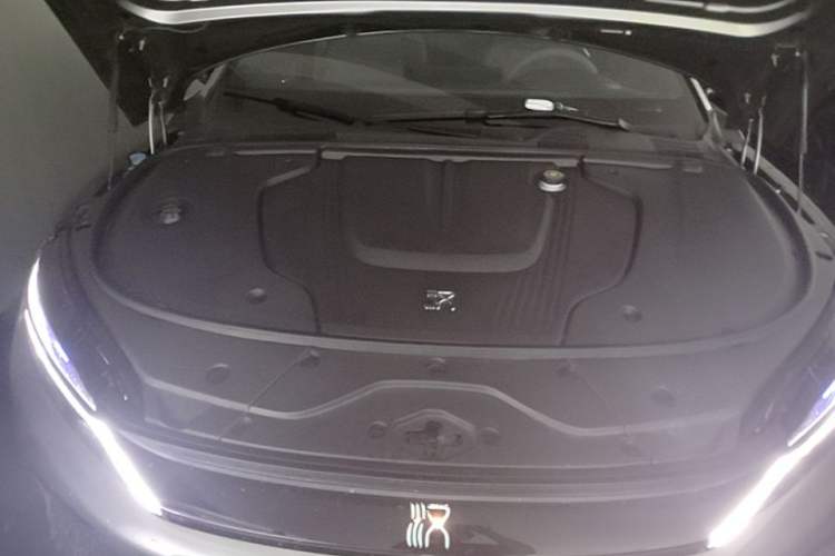 Used BYD Han 2025 Model EV Intelligent Driving Edition 635KM Flagship Engine Bay