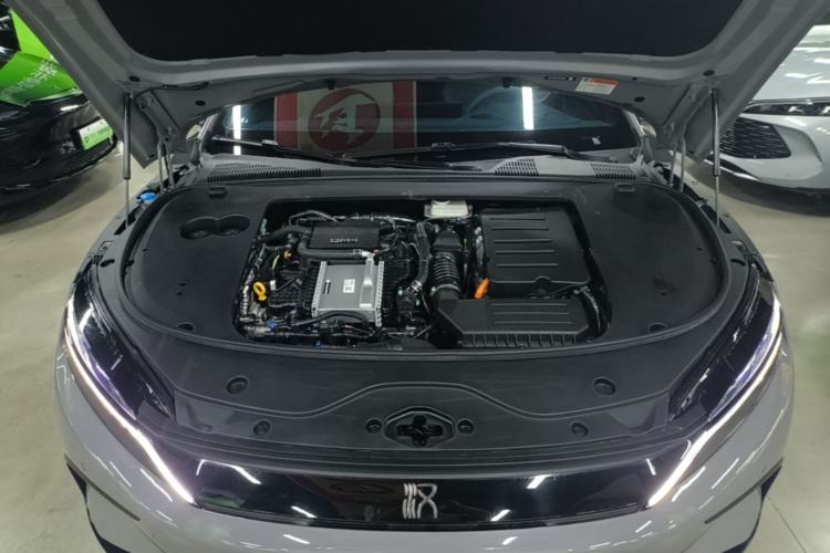 Used BYD Han 2025 DM-i Smart Drive 125KM Elite Model Engine Bay