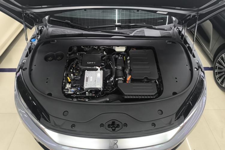 Used BYD Han 2025 DM-i 125KM Elite Model Engine Bay