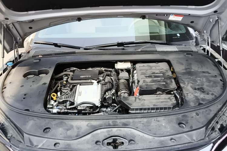 Used BYD Han 2025 DM-i Intelligent Driving Edition 125KM LiDAR Flagship Model Engine Bay