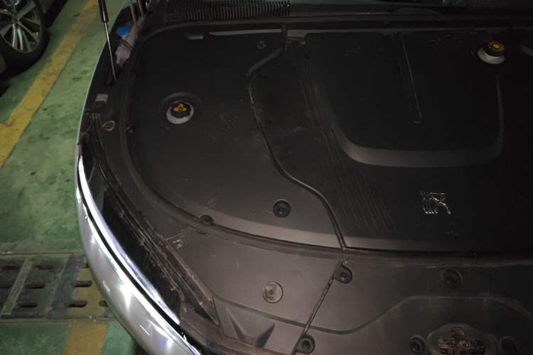 Used BYD Han 2025 EV with 701 km of Laser Radar-Enabled Intelligent Driving Engine Bay Right