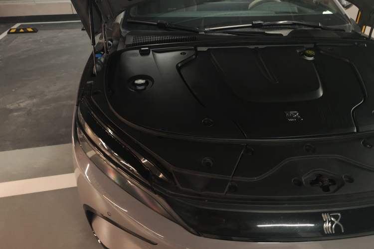 Used BYD Han 2025 EV with 701 km of Laser Radar-Enabled Intelligent Driving Engine Bay Right