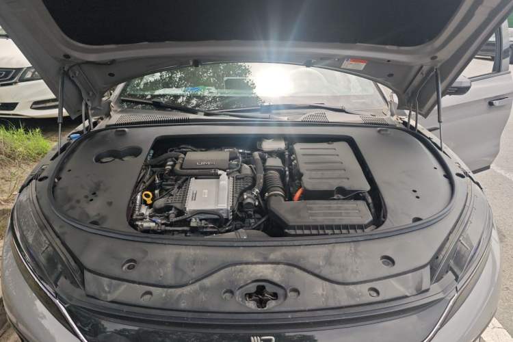 Used BYD Han 2025 DM-i 125KM Prestige Model Engine Bay