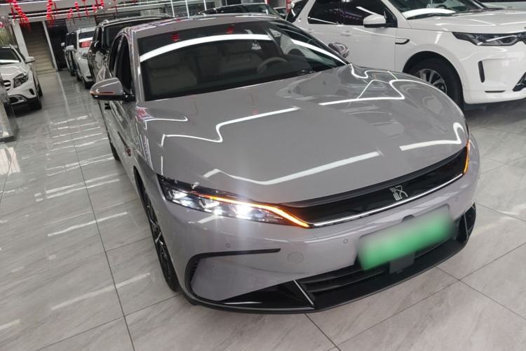 Used BYD Han 2025 DM-i Smart Drive 125KM Prestige Model Exterior 1