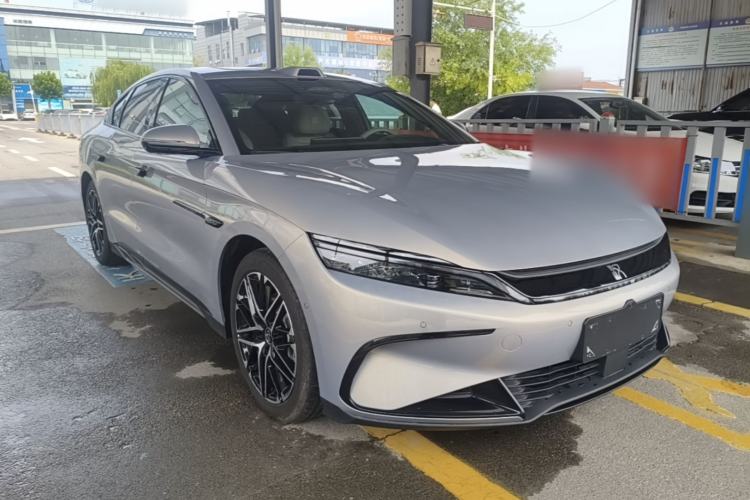 Used BYD Han 2025 Model EV Intelligent Driving Edition 635KM LiDAR Flagship Exterior 1