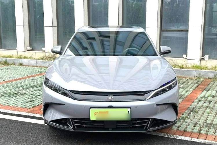 Used BYD Han 2025 DM-i Intelligent Driving Edition 125KM Prestige Model Exterior 1