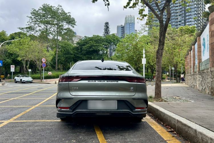 Used BYD Han 2025 Model EV Intelligent Driving Edition 635KM Flagship Exterior 10