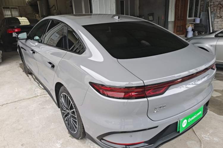 Used BYD Han 2025 EV with 701 km of Laser Radar-Enabled Intelligent Driving Exterior 2