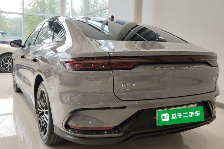 Used BYD Han 2025 DM-i Intelligent Driving Edition 125KM LiDAR Flagship Model Exterior 2