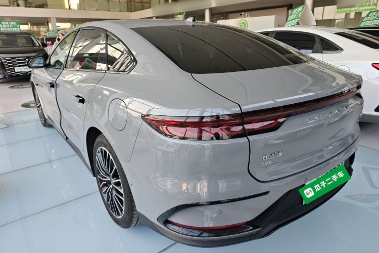 Used BYD Han 2025 DM-i Intelligent Driving Edition 125KM LiDAR Flagship Model Exterior 2